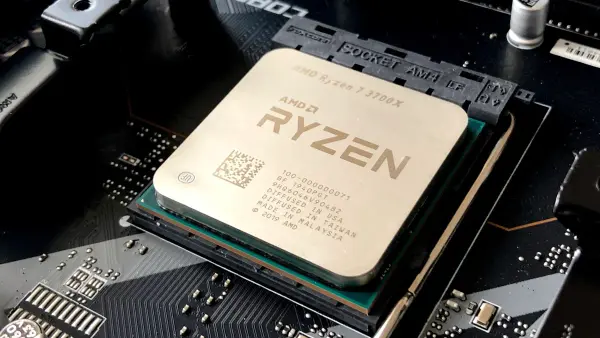 Performances d'un serveur de jeu : fréquence CPU ou nombre de cœurs